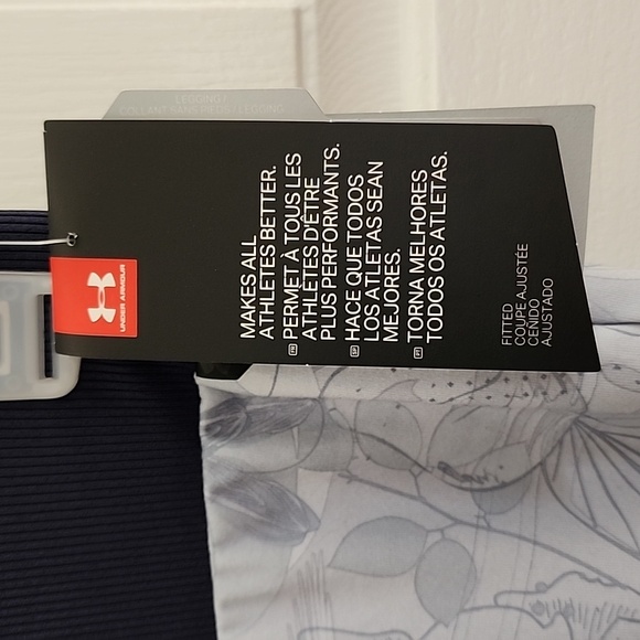 Under Armour Women's UA Unstoppable Ribbed Blue Floral Leggings NWT - Picture 7 of 11